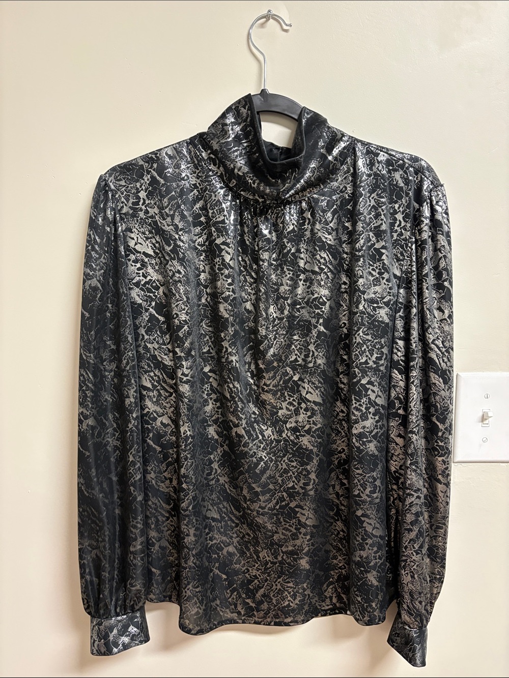 Womens Metallic Black Marble Print Mock Neck Blouse